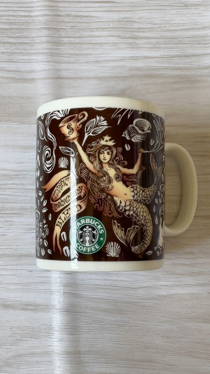 ビンテージ・美品】STARBUCKS 旧ロゴ 2004年 アニバーサリー ビンテージ・美品】STARBUCKS 旧ロゴ 2004年 アニバーサリー