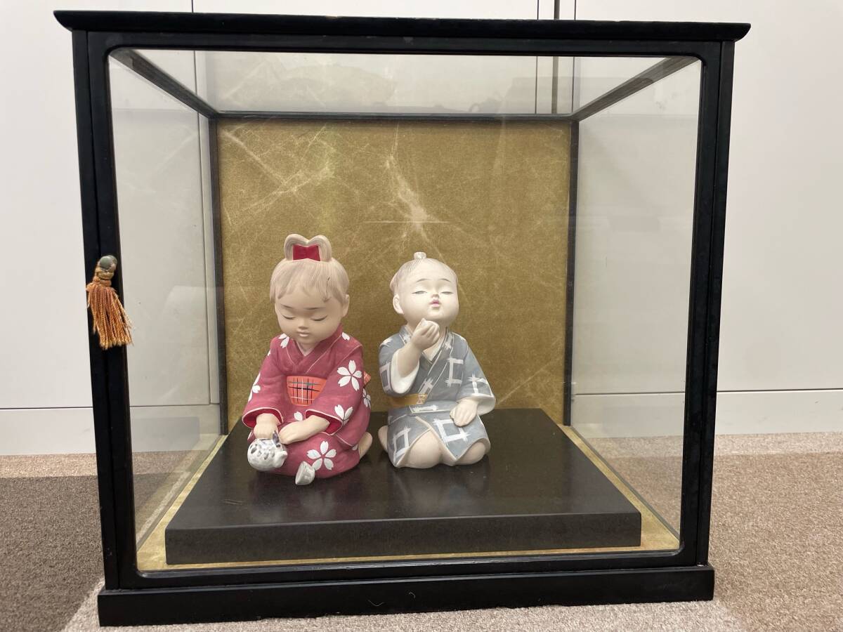 S4560 博多人形 日本人形 お茶くみ 男の子 女の子 童子 童女 S4560 博多人形 日本人形 お茶くみ 男の子 女の子 童子 童女