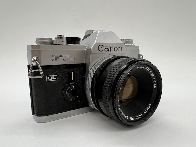 S4692 Canon FTb QL FD 50ｍｍ F1.8 S.C. キヤノン ボディレンズセット 35mm フィルムカメラ 一眼レフ FDマウント_画像2
