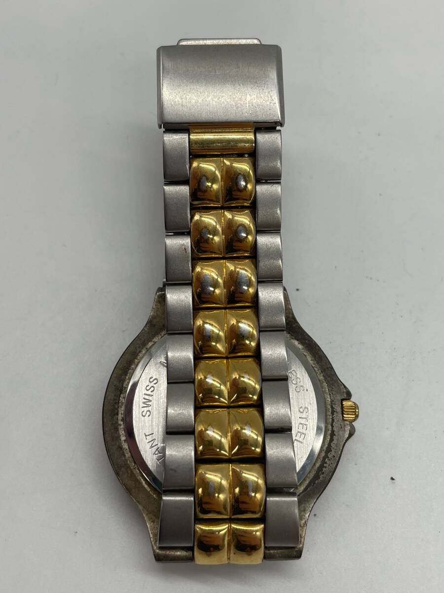 S4584D SWISS MILITARY スイス ミリタリー WATER RESISTANT 5ATM メンズ 腕時計 アナログ クォーツ デイト 時計 ゴールドカラー 白文字盤の画像4