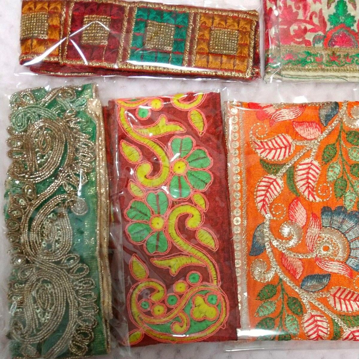 インド刺繍リボン アンティーク アソート インドレース アソートパック 卸売価格 初出し 刺繍生地 インドリボン ラトカン