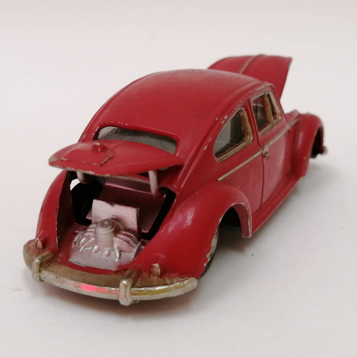 ○24031511　ミニカー　ヨネザワ　フォルクスワーゲン　赤　Volkswagen 1300　YONEZAWA TOYS　DIAPET NO.D-165　全長約10.3cm_画像7