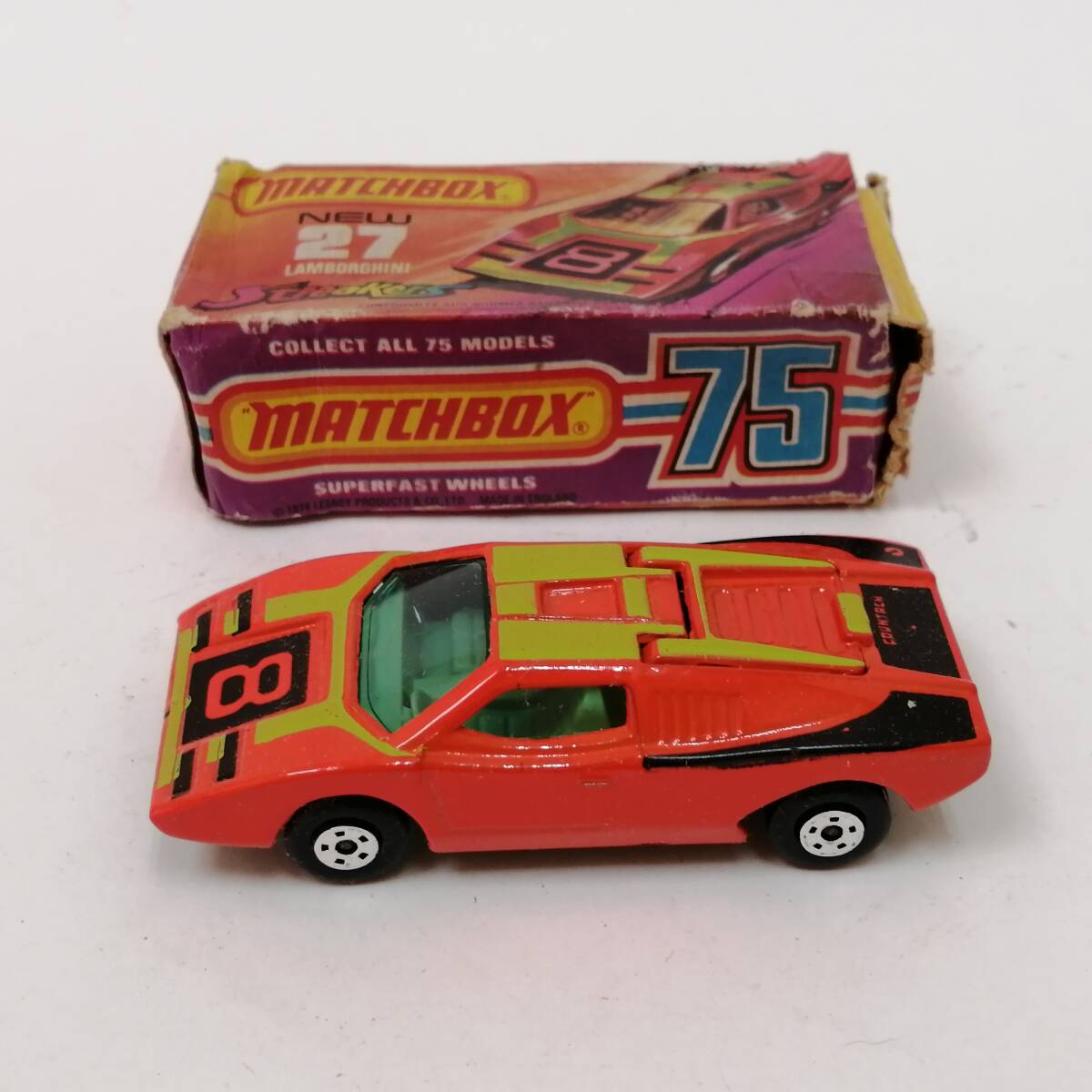 ◎24031529　ミニカー　MATCHBOX　マッチボックス　Super Fast　No.27 LAMBORGHINI COUNTACH　ランボルギーニカウンタック　イギリス製_画像1