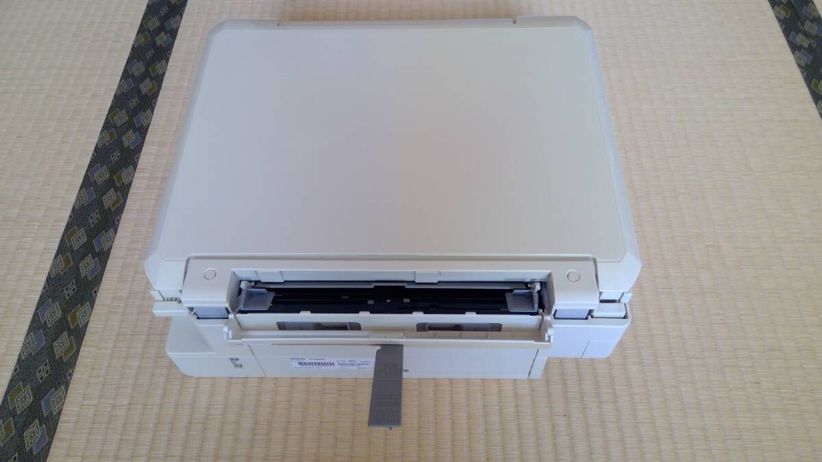EPSON エプソン EP-806AW (ホワイト) カラリオ A4 インクジェット プリンター　予備インク付き_画像8