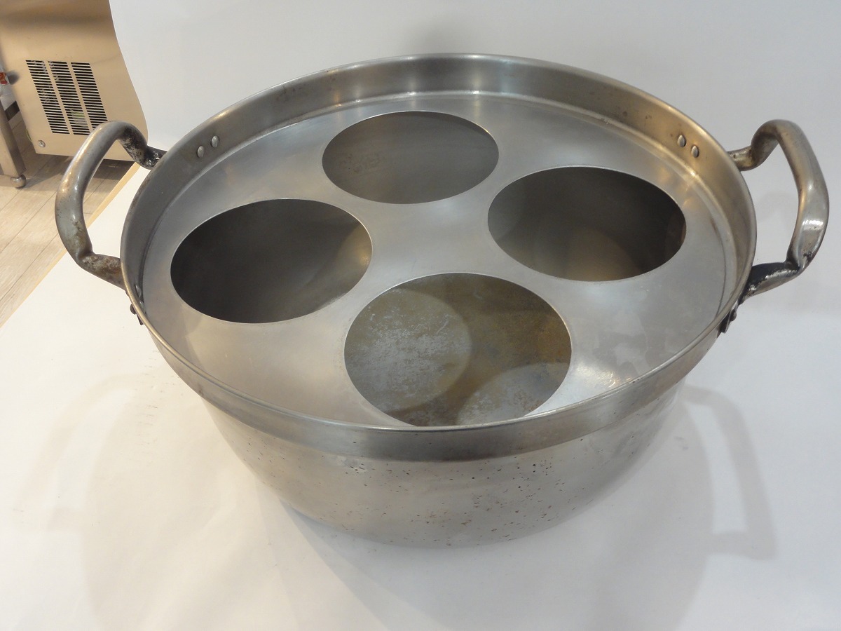 TTOWN★ リサイクル ステンレス製 ゆで麺鍋 直径40㎝ てぼ穴13㎝ 業務用 M-27の画像1