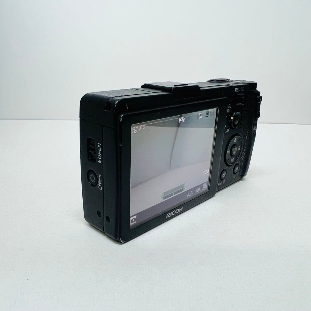 RICOH GR 初代 APS-C ショット数3987|Yahoo!フリマ(旧PayPay RICOH GR 初代 APS-C ショット数3987|Yahoo!フリマ(旧PayPay