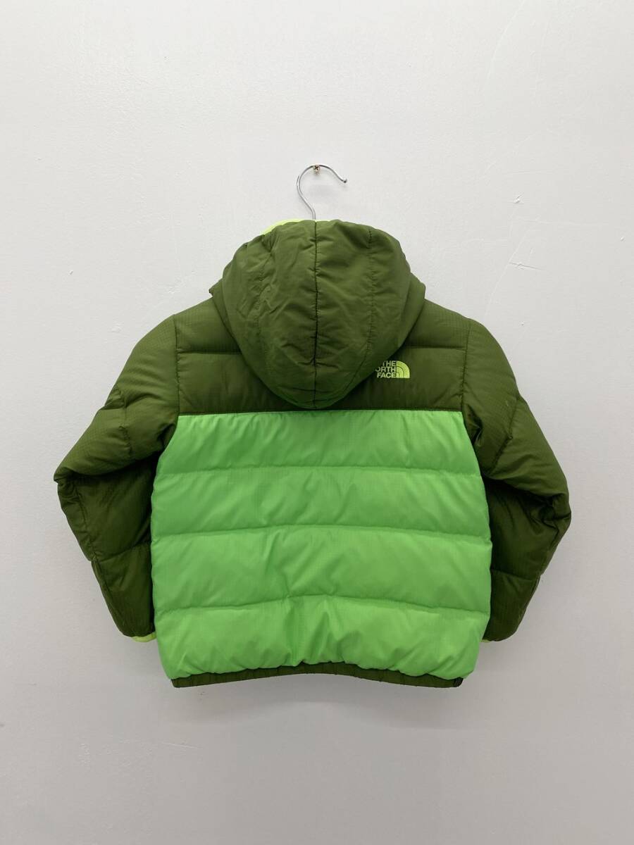 (T3947) THE NORTH FACE 550 REVERSIBLE ノースフェイス ダウンジャケット KIDS 3T サイズ 正規品_画像4