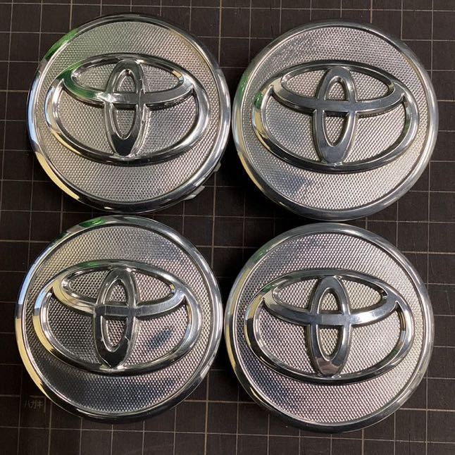 トヨタ 純正 センターキャップ 4個 ③ 中古 TOYOTA 送料無料 5穴 114.3　エスティマ カムリ アルファード アイシス マークX_画像1