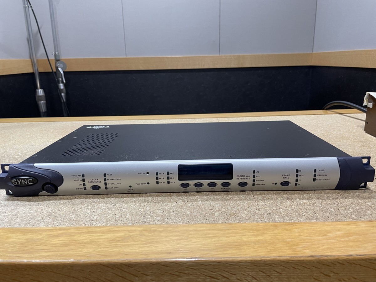 【美品】Avid digidesign SYNC I/O マスタークロック Yahoo!オークション - AVID digidesign SYNC I/O マスター