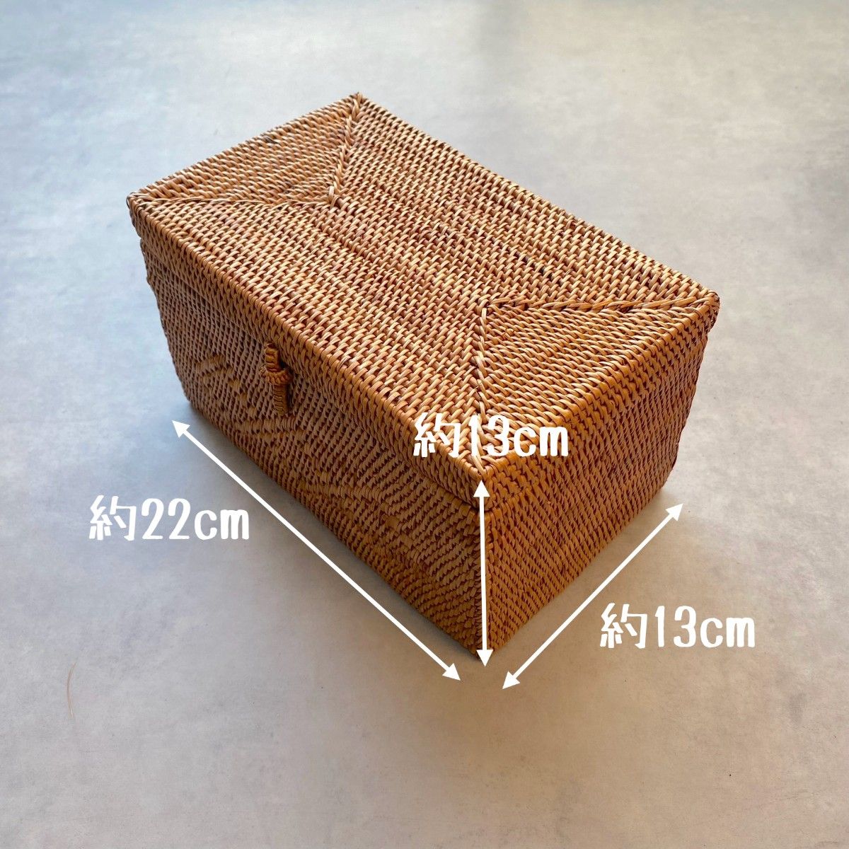 バリ島　マスクケース(モチーフ)　新品未使用　衛生用品　テーブル用品　小物入れ　アタ　かご　収納　アクセサリーケース　 お菓子入れ