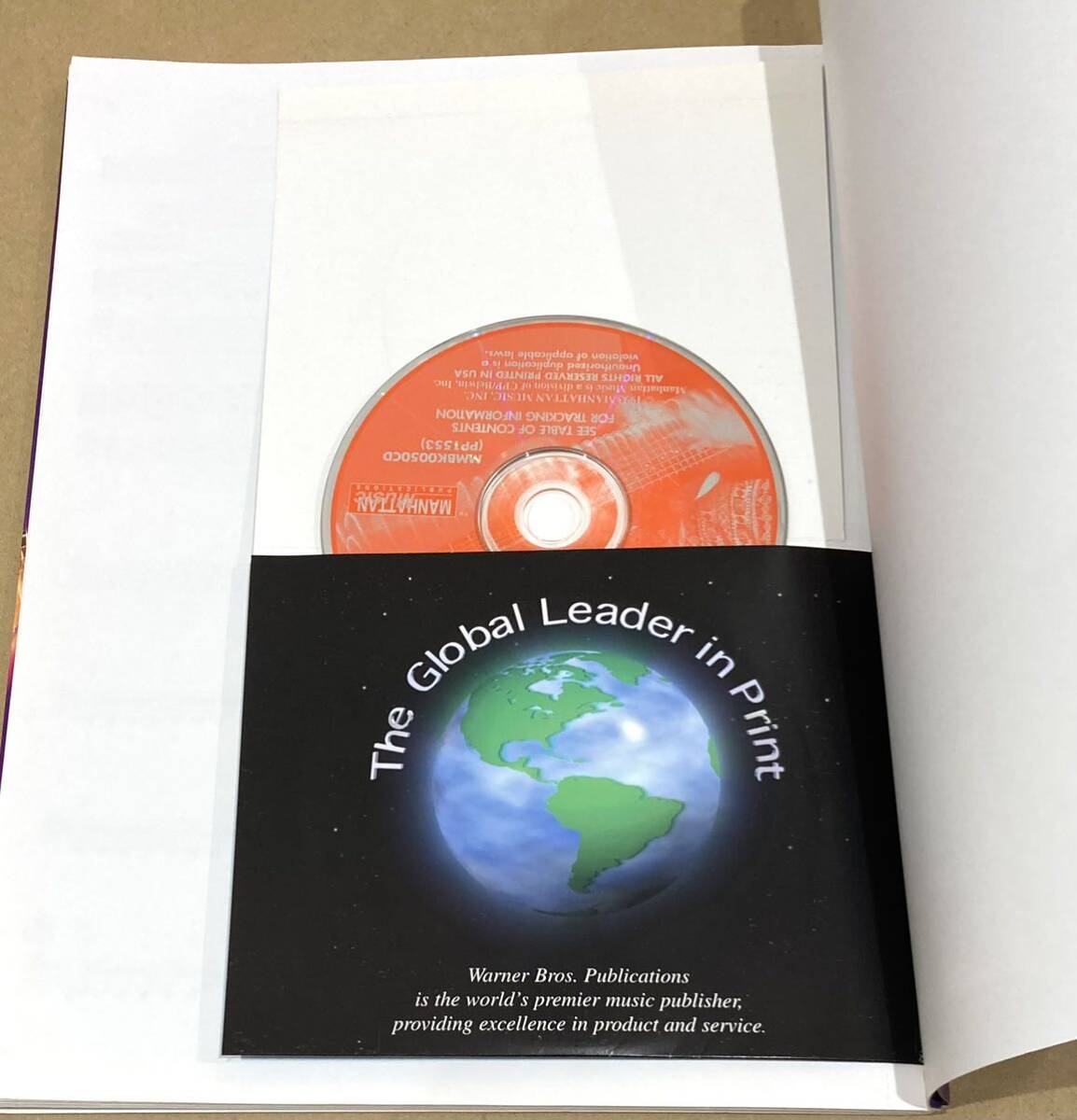 ジョン・パティトゥッチと基礎から学ぶベース・プレイング Leve1-vol.1 演奏解説付き 付属CD付きの画像3