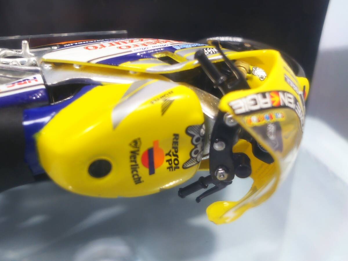 1/24 チャンピオンバイク #15 HONDA NSR500 VALENTINO ROSSI 2001年 ロッシ ホンダ 未開封 送料410円 同梱歓迎 追跡可 匿名配送_画像7