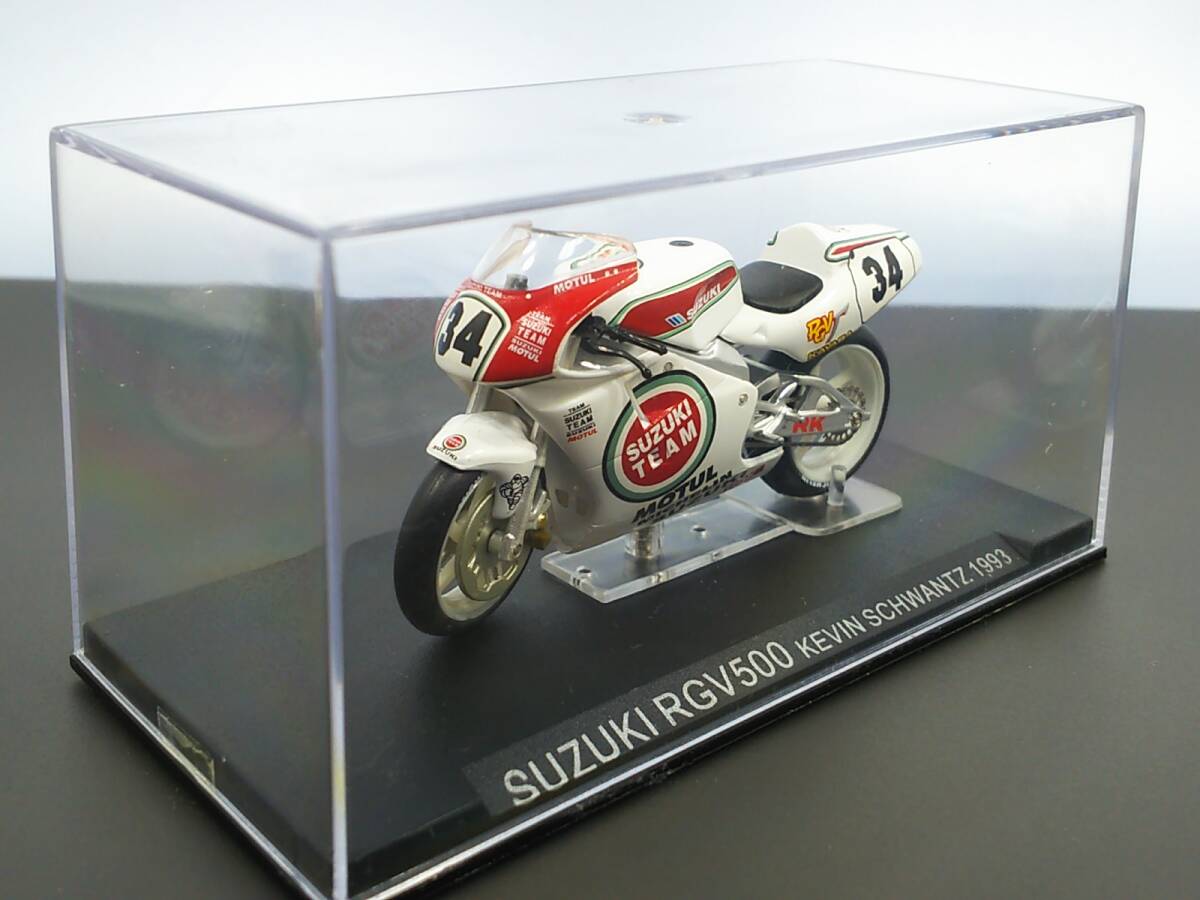 1/24 チャンピオンバイク #3 SUZUKI RGV500 KEVIN SCHWANTZ 1993年 スズキ ケビン シュワンツ 開封済 送料410円 同梱歓迎 追跡可 匿名配送_画像4