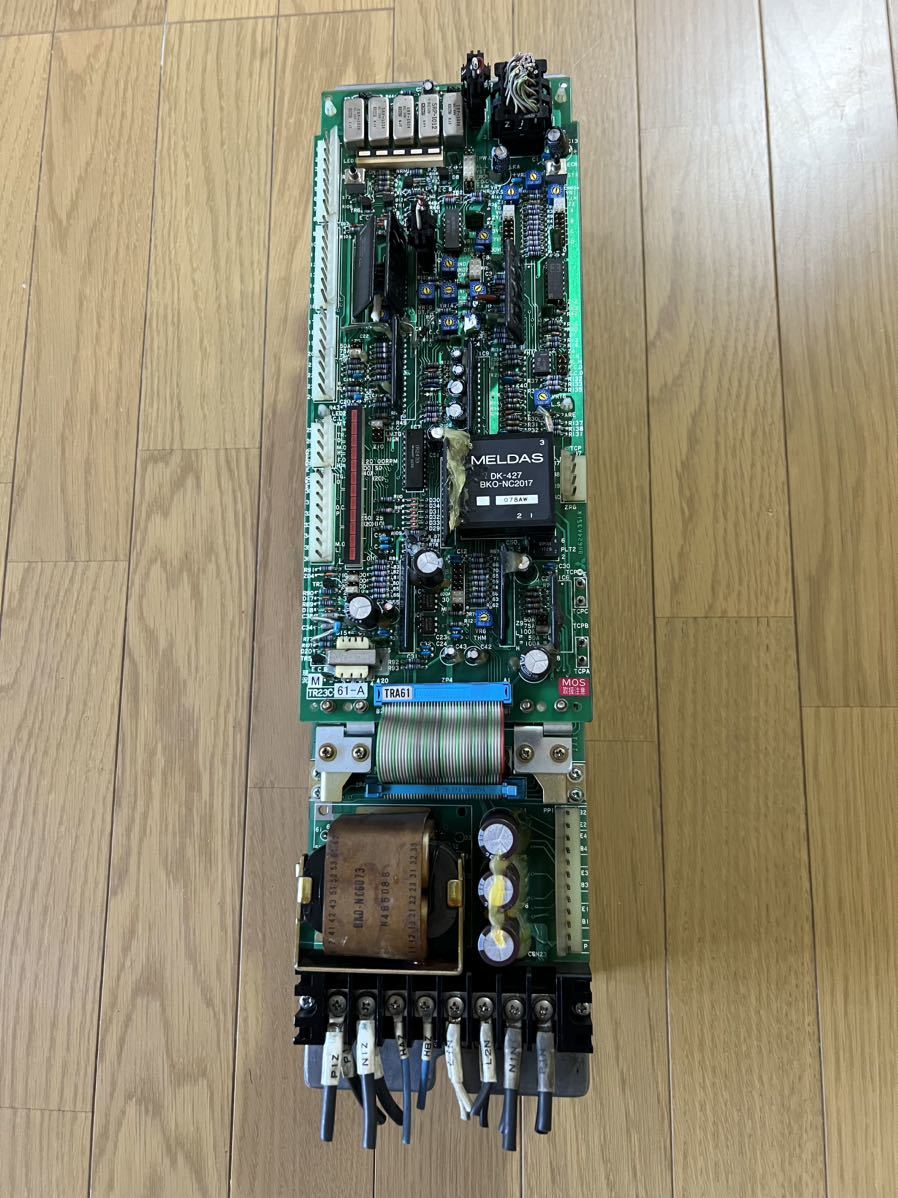 セット品 MITUBISHI サーボモーター ドライバー HF-KP73 MR-J3 セット品 MITUBISHI サーボモーター ドライバー HF-KP73 MR-J3