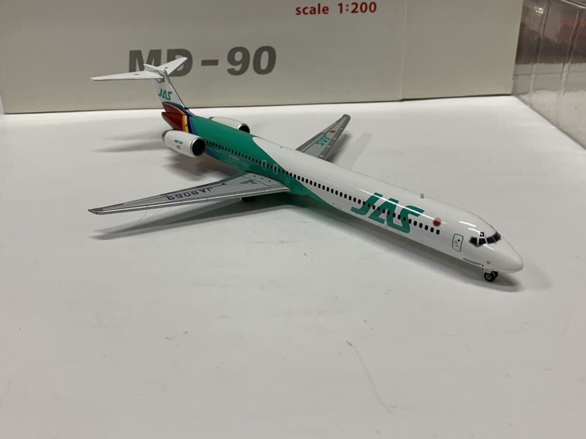 ホーガン 1/200 JAPAN AIRLINES MD - 90 航空機模型　完成品　JAS JAL 飛行機　旅客機　日本航空　hogan _画像10