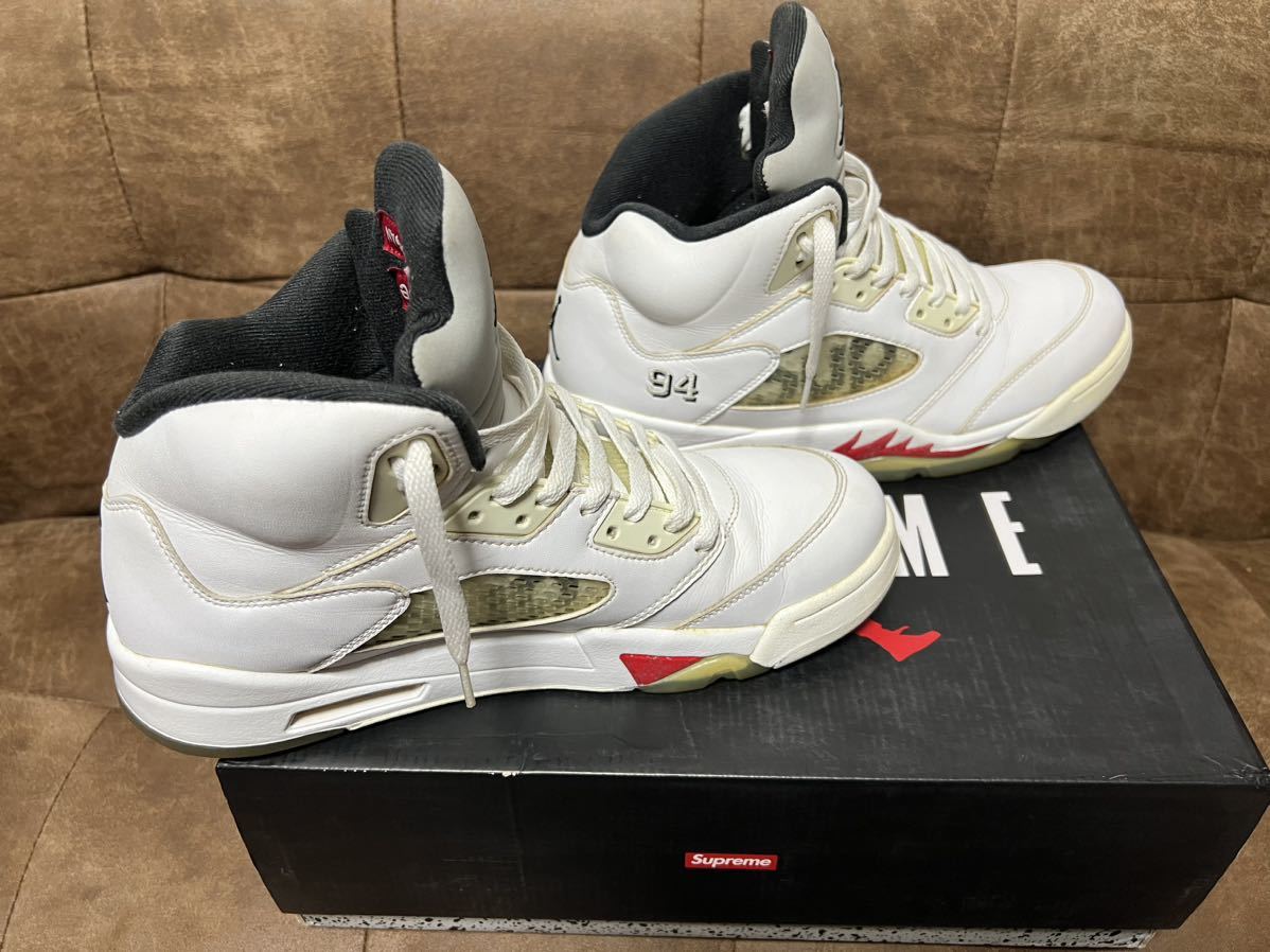 SUPREME × NIKE AIR JORDAN 5 SUPREME 28.5cm ナイキ　エアージョーダン　5 シュプリーム　ホワイト_画像2