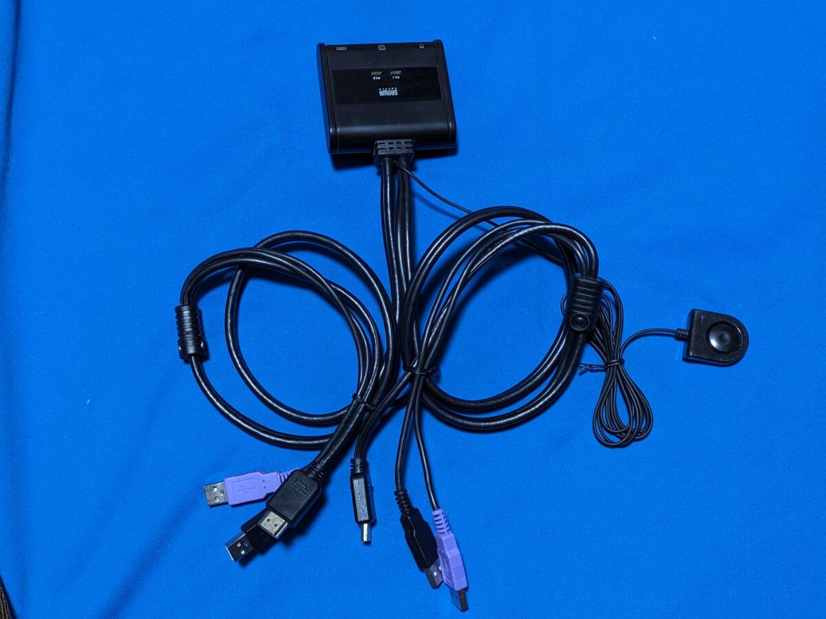 サンワサプライ HDMI対応パソコン自動切替器 SW-KVM2WHU HDMI USB PC2台用_画像1
