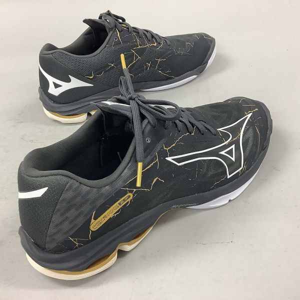 [D2544] ミズノ バレーボールシューズ V1GA220041 グレー系 27.5 MIZUNO_画像2