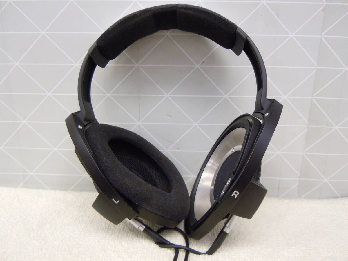 B144 ジャンク品 sennheiser ゼンハイザー ゼンハイザーヘッドホンの最高峰 Hd 800 HD800_画像10