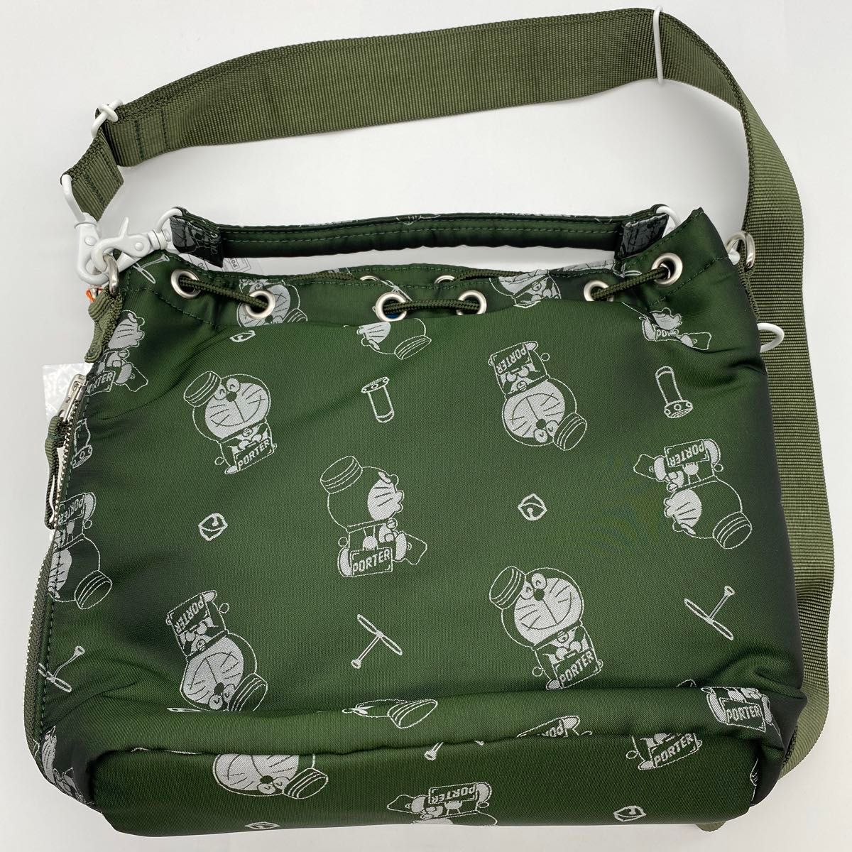 ドラえもん × PORTER HELMETBAG(オリジナル缶バッヂ付き) ドラえもん × PORTER HELMETBAG(オリジナル缶バッヂ付き)