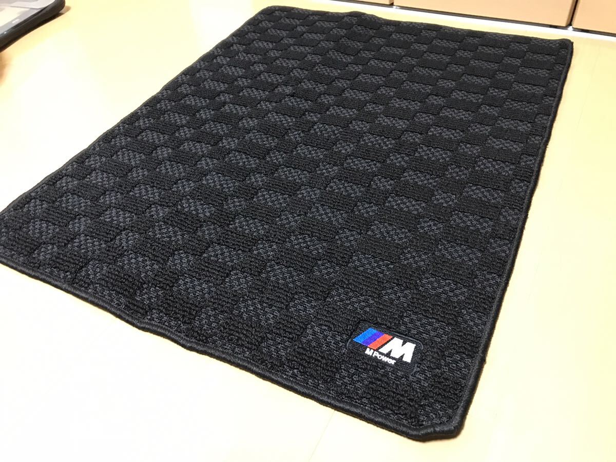  free shipping [BMW original M power luggage mat bumper guard attaching trunk mat secondhand goods ]M with logo cargo for mat M sport Be M 