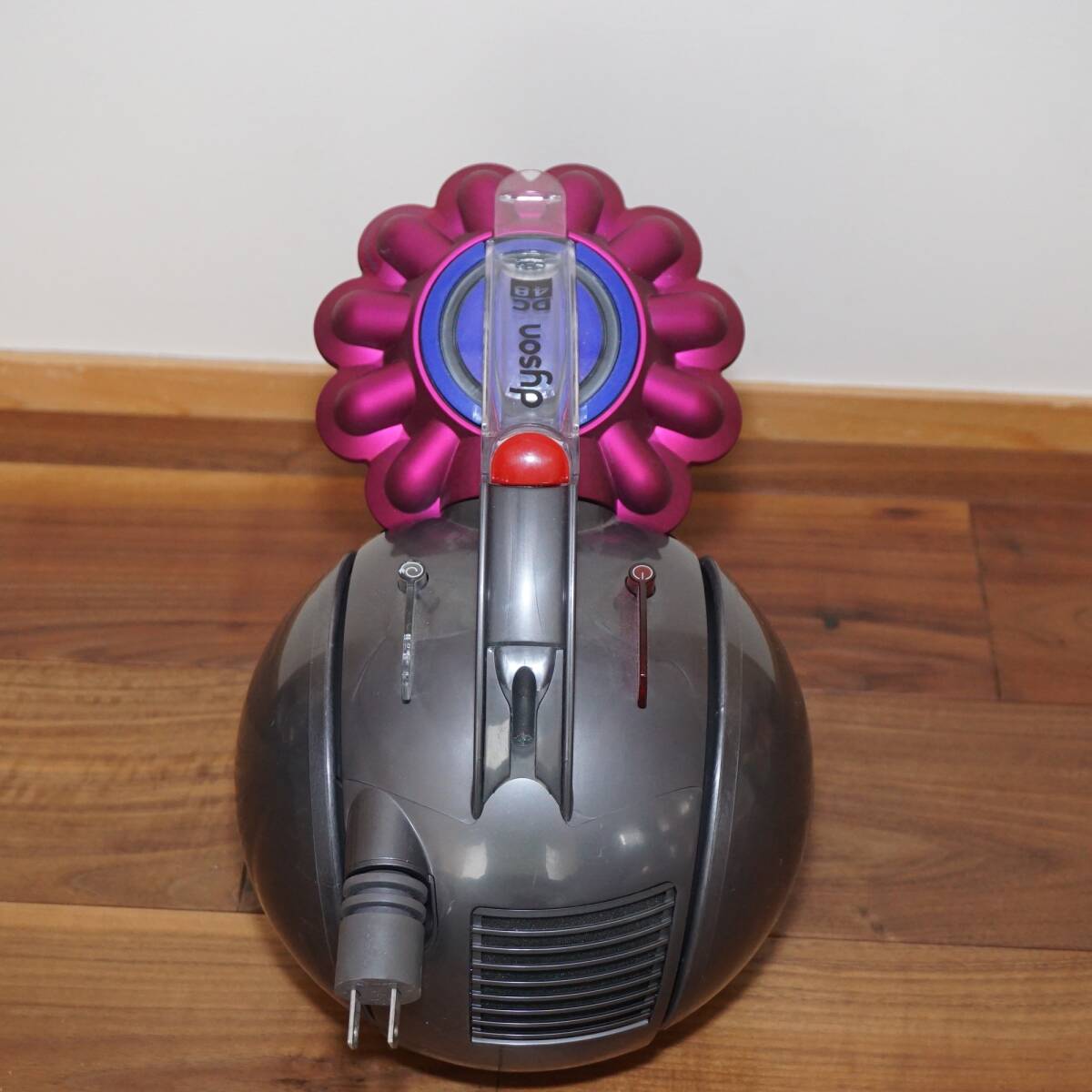 dyson　ダイソン　DC48　本体のみ　サイクロンクリーナー　掃除機　JG6-JP-GEA1940A_画像2