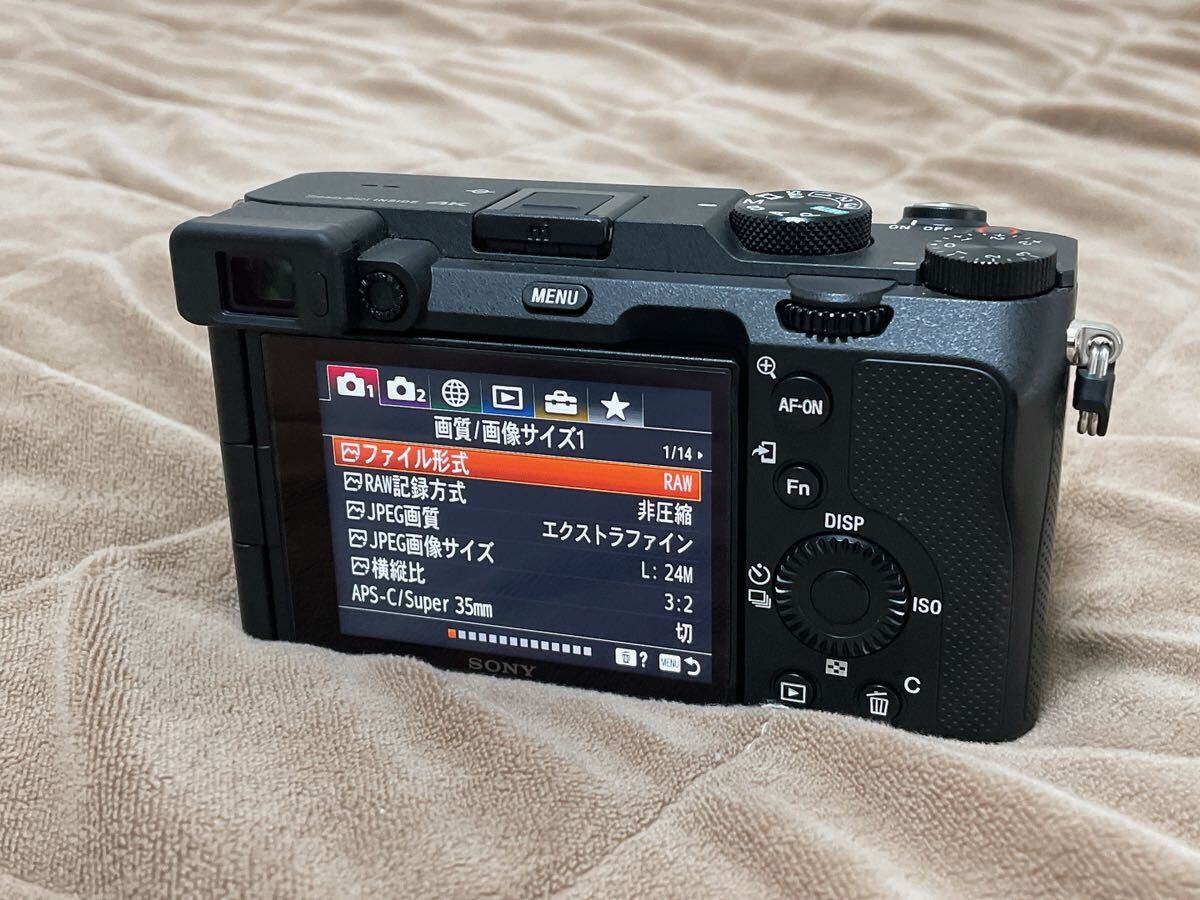 SONY a7c ILCE-7C フルサイズ ミラーレス一眼 カメラ 本体 美品　おまけ付き_画像5