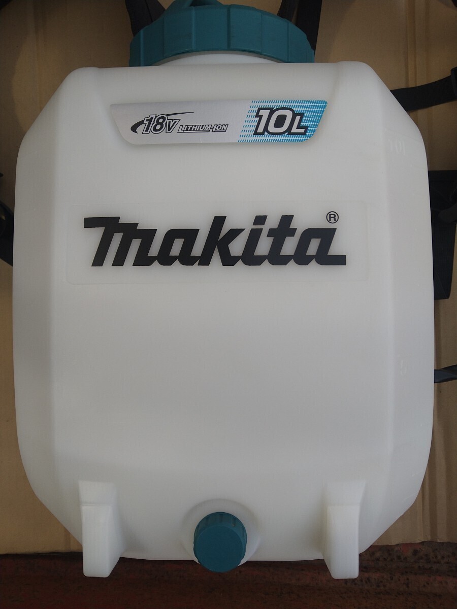 マキタ 充電式噴霧器MUS１０８DZ本体のみ（バッテリーは保続しません）　箱入り付属品全て有り中古１年数回使用　１４０サイズで岡山より_画像1