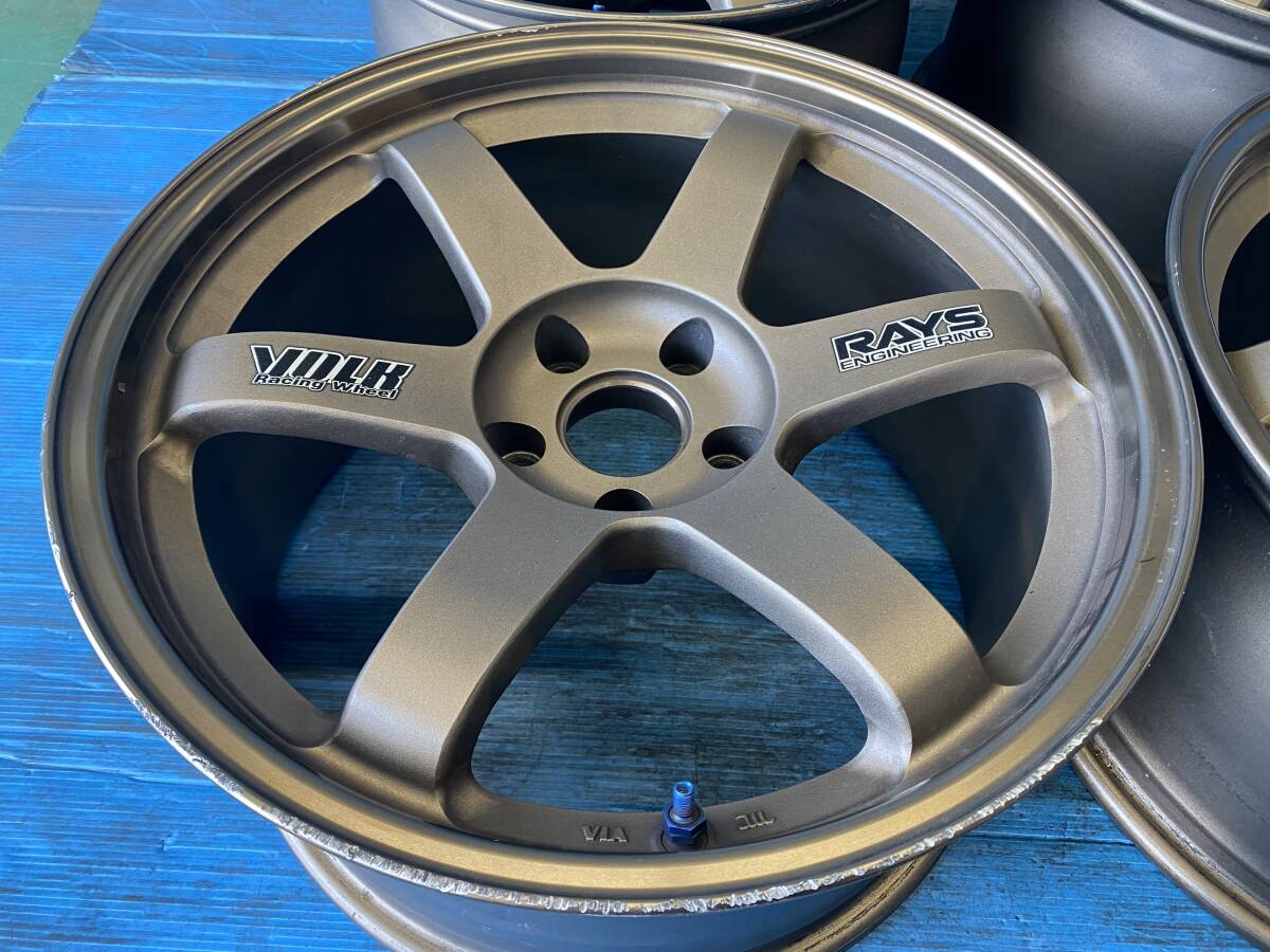 【希少】RAYS VOLK RACING TE37 レイズ 9.5J ＋22　114.3　5穴 18インチ 4本セット 鍛造 ブロンズ スカイライン GT-R BNR32 BCNR33 BNR34等_画像2