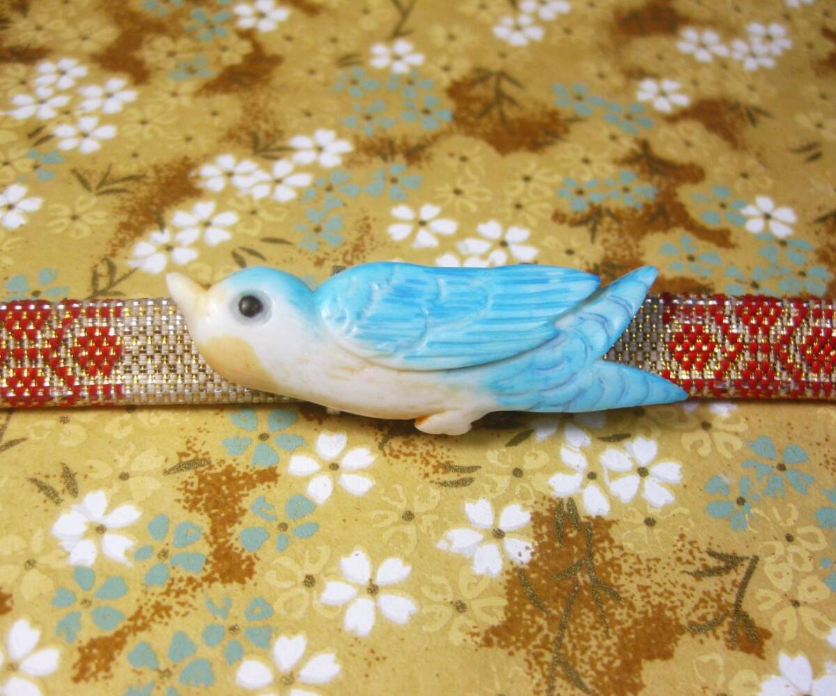 燕・ツバメ「春の小鳥」和装・帯留め・飾り　　　　　天然素材_画像5