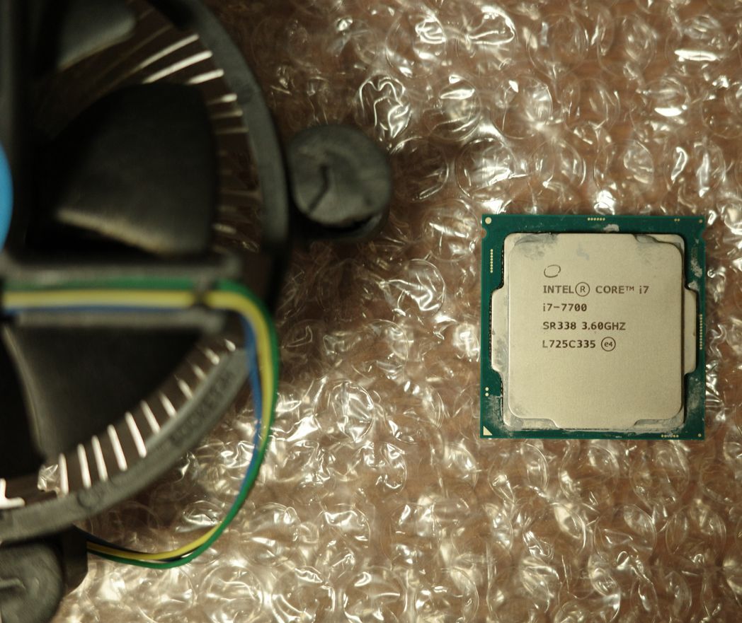 intel core i7 7700 3.6Ghz 　動作確認済み_画像1