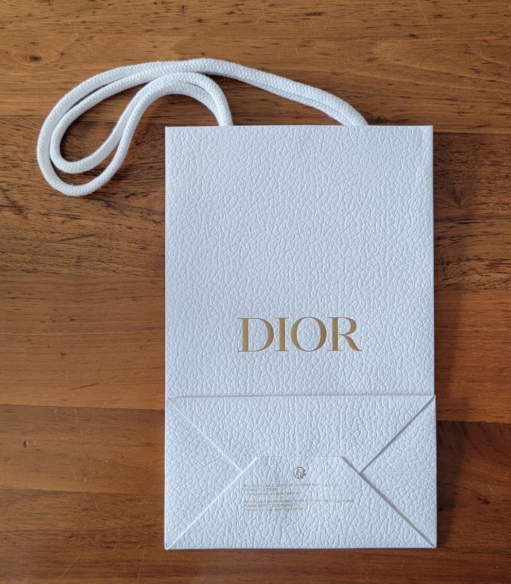 ディオール Dior 紙袋　ノベルティ　