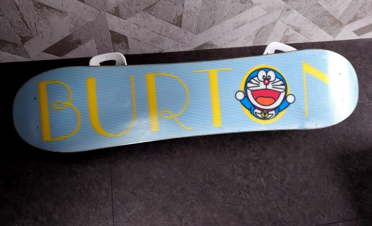 BURTON Doraemon snowboard set 