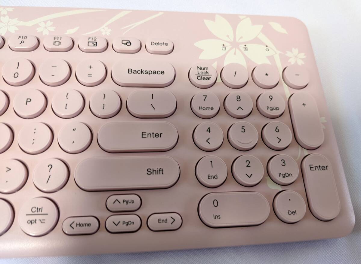 1円出品】Mytrix 2.4G桜ピンク ワイヤレスキーボード&マウス 1円出品】Mytrix 2.4G桜ピンク ワイヤレスキーボード&マウス