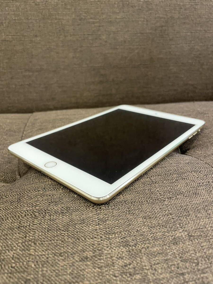 iPad mini 3 64GB Wi-Fi ＋ Cellular ゴールド SIMフリーの画像9