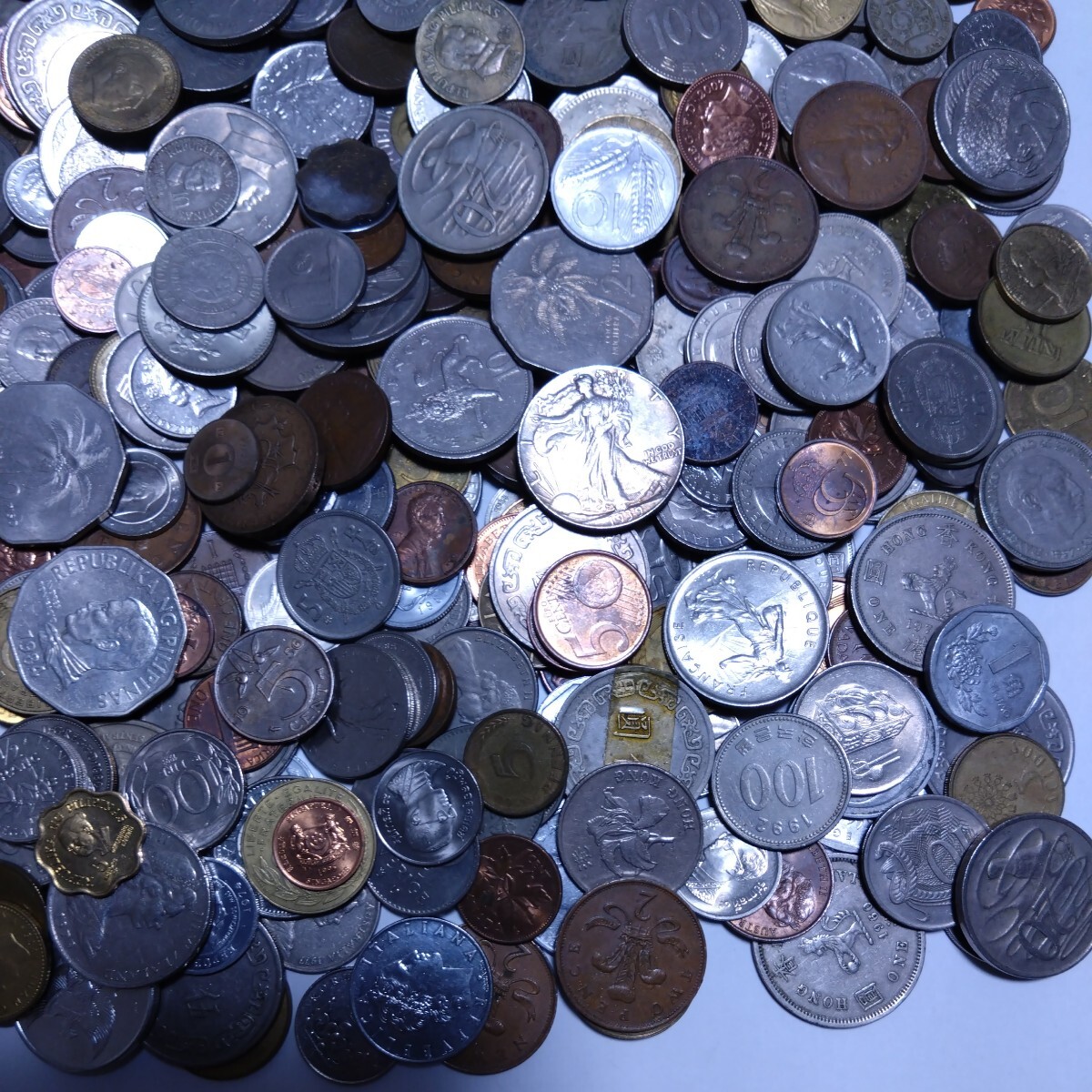 古銭 銀貨 硬貨 コイン 外国銭 アメリカ ヨーロッパ 海外 アジア 中国 コレクション 台湾 香港 3.4キログラム_画像3