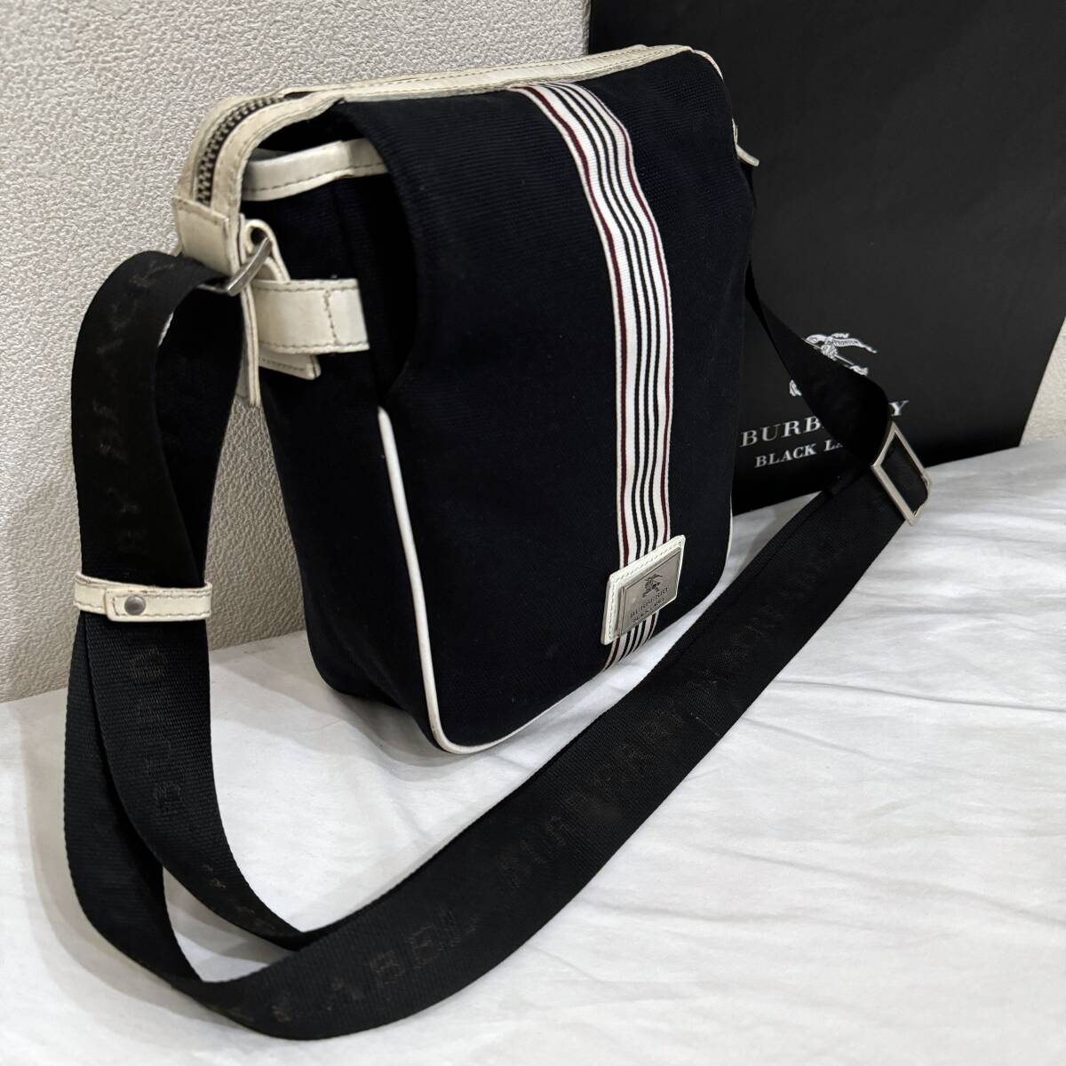 激レア BURBERRY BLACK LABEL バーバリーブラックレーベル キャンバス＆本革 マリンミニショルダーバッグ 紺白 #2698_画像1