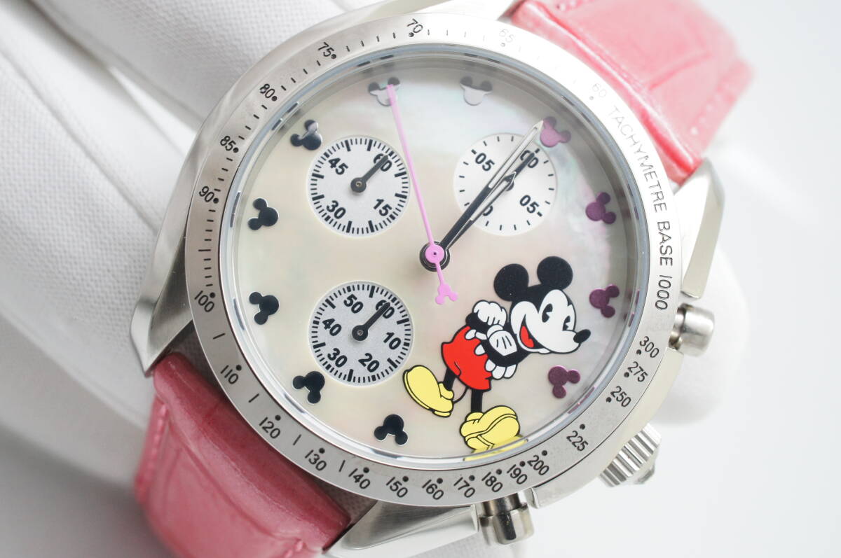 C65●作動良好 箱付 未使用デッドストック Disney ディズニー MICKEY ミッキー 500本限定 クロノグラフ メンズ腕時計 シルバー クォーツの画像3