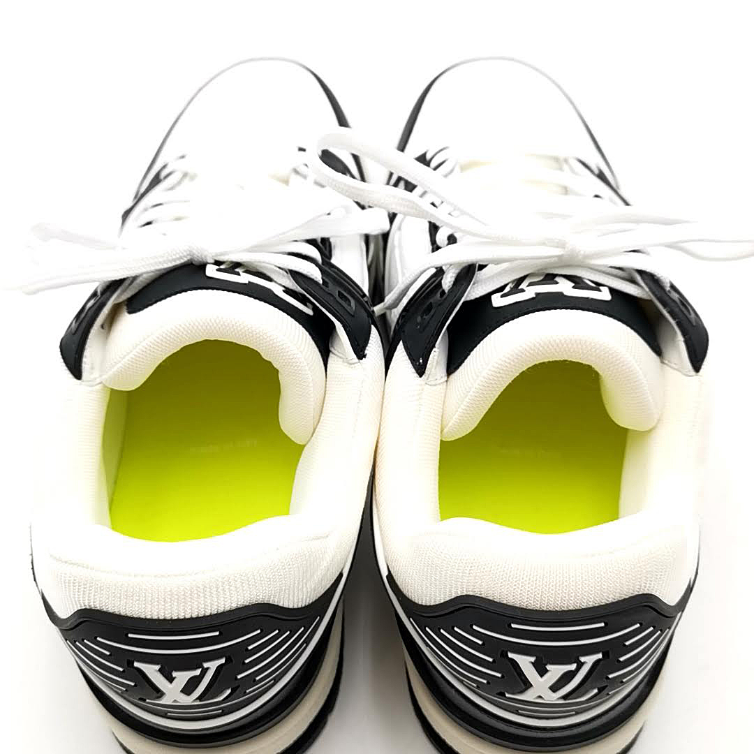 送料無料 超美品 ルイヴィトン 靴 スニーカー FD0240 LV トレイナー ライン 伊製 28.5cm相当 白系 黒系 メンズ_画像8