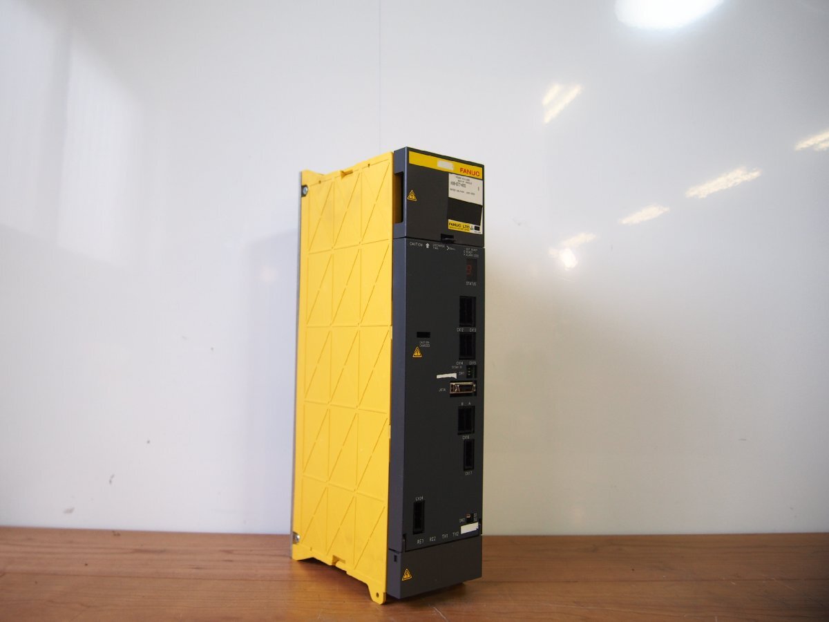 ☆【1T0311-α25】 FANUC ファナック A06B-6077-H002 サーボアンプ ジャンク_画像1