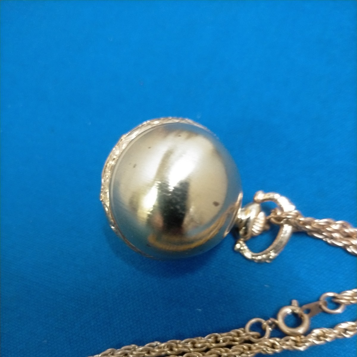  pocket watch ball type made of metal gilding 