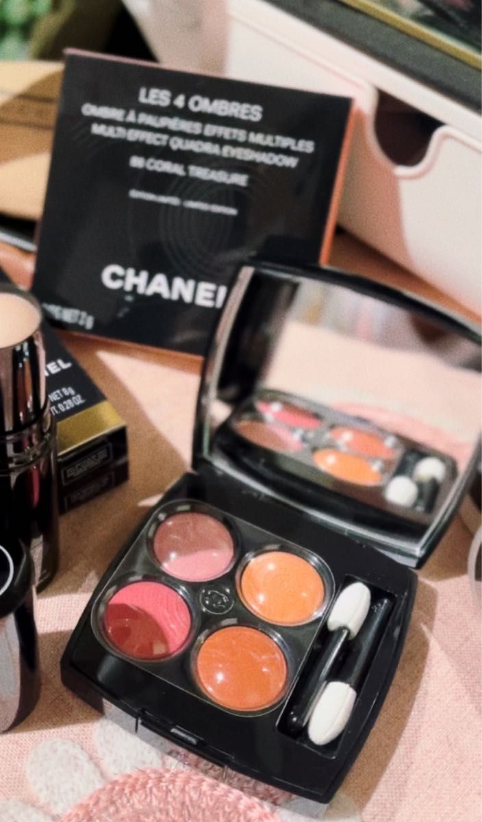 シャネル CHANEL レ キャトル オンブル コーラル トレジャ