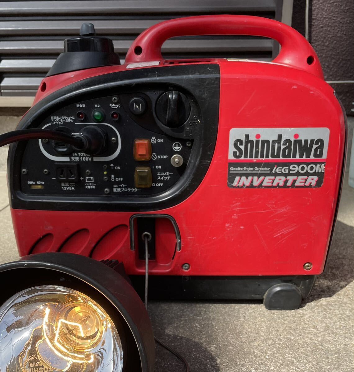 新ダイワ shindaiwa インバーター 発電機 IEG900M_画像1