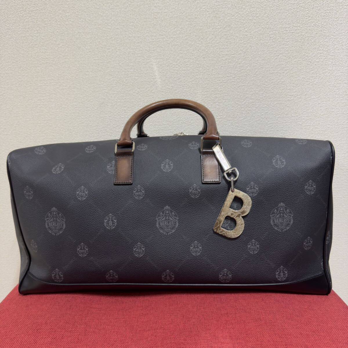 新品 定価57 2万円 ベルルッティ 限定 シグネチャーキャンバス 新品 定価57 2万円 ベルルッティ 限定 シグネチャーキャンバス