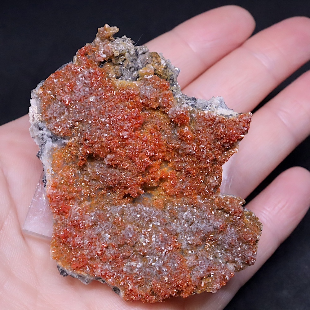 【送料無料】アリゾナ産 褐鉛鉱 バナジン鉛鉱 バナジナイト 33,3g VND082 鉱物　天然石 パワーストーン 原石