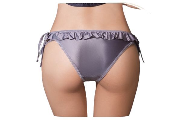 ☆ツルツル シャイニービキニ ひもパンティ 5143☆5047 お洒落 光沢 Ｓｅｘｙ ストレッチ フリル☆グレー 現品限り おすすめ☆_ひもパン　快適　ピタッとフィット