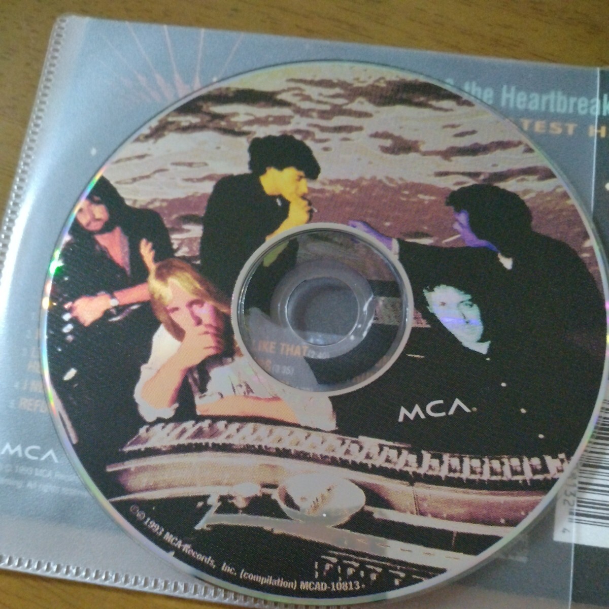 トム・ペティ & ザ・ハートブレイカーズ　グレイテスト・ヒット　中古CD Tom Petty & The Heartbreakers_画像2