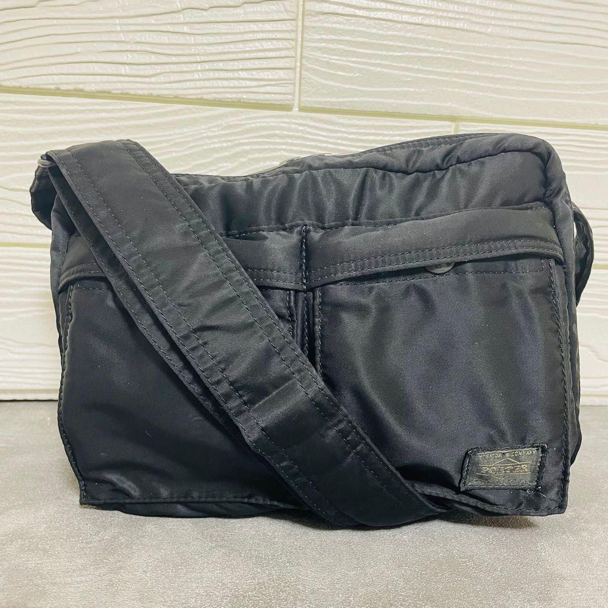 美品 PORTER ポーター タンカー ショルダーバッグ Lサイズ 吉田 美品 PORTER ポーター タンカー ショルダーバッグ Lサイズ 吉田