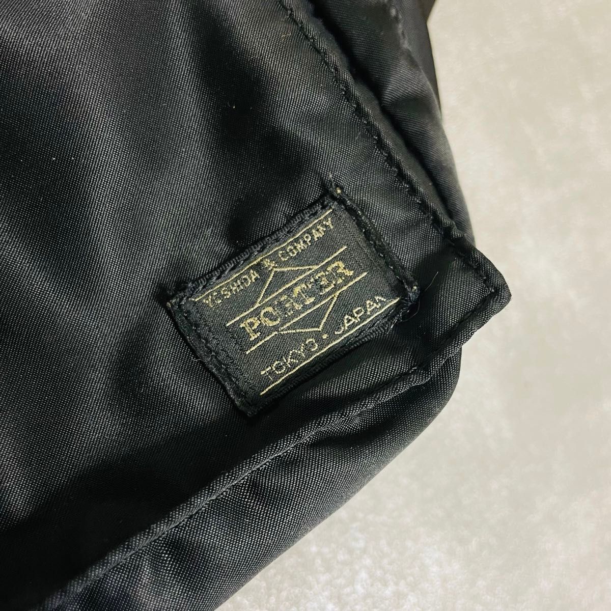美品 PORTER ポーター タンカー ショルダーバッグ Lサイズ 吉田 美品 PORTER ポーター タンカー ショルダーバッグ Lサイズ 吉田