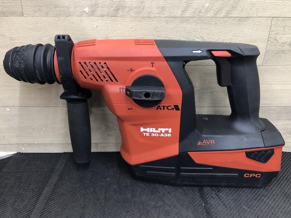 016■おすすめ商品■HILTI　ヒルティ 充電式ロータリーハンマドリル TE30-A36　バッテリ2個+充電器　現状品_画像2